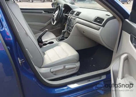 2017 Volkswagen Passat 1.8T R-Line from USA, damaged, VIN 1VWDT7A30HC044629